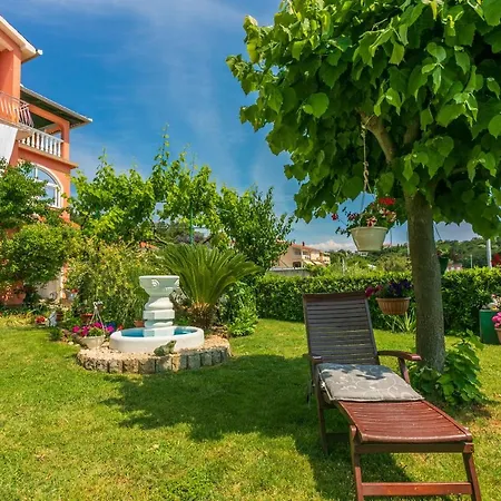 Lino Apartamento Lopar