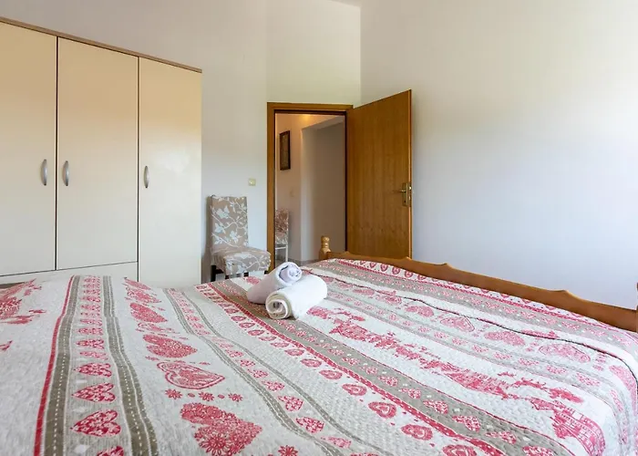 Lino Apartamento Lopar
