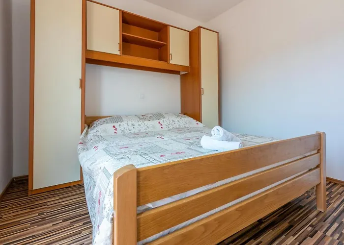 Lino Apartamento Lopar