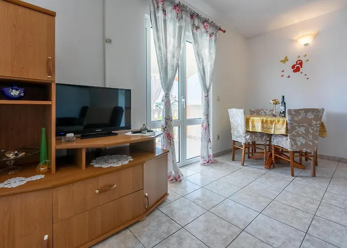 Lino Apartamento Lopar