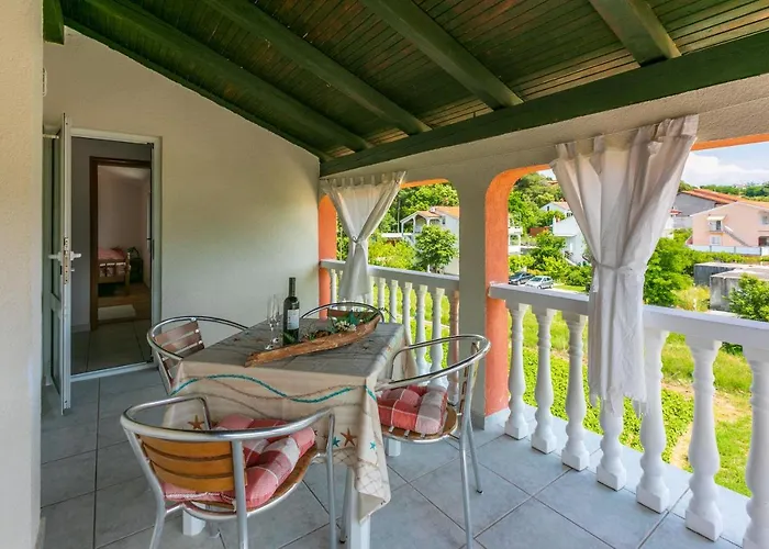 Lino Apartamento Lopar